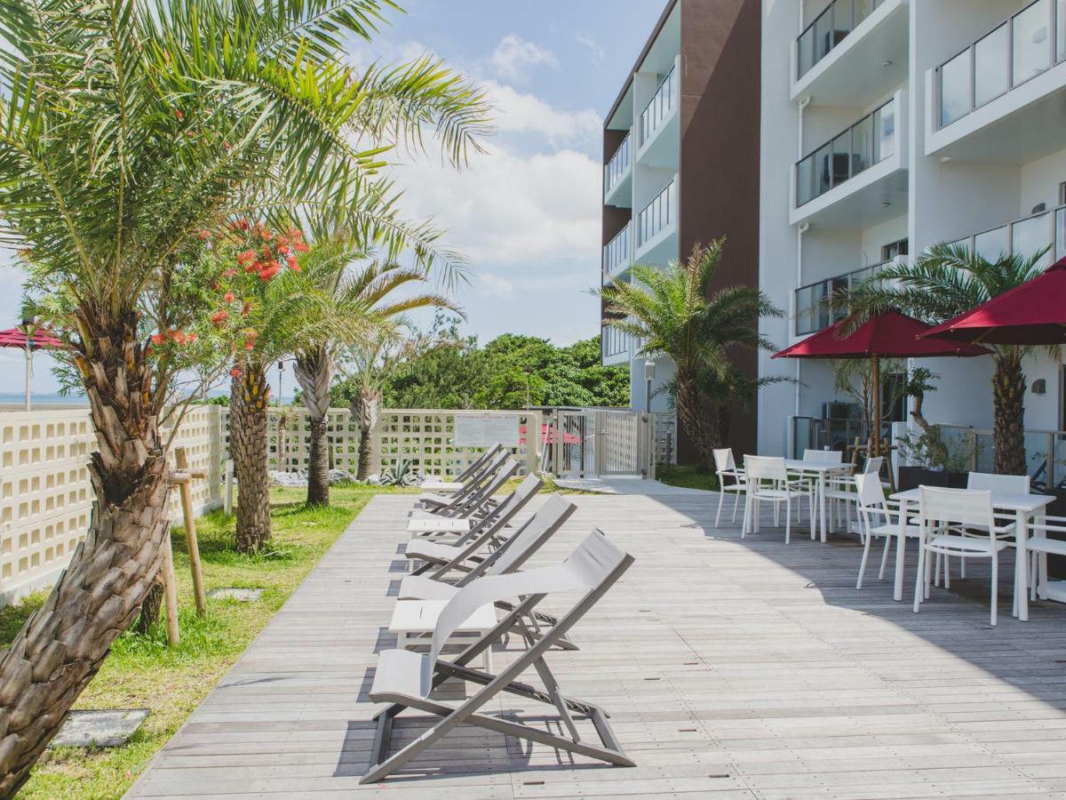 Hideout Okinawa Uruma Eksteriør billede