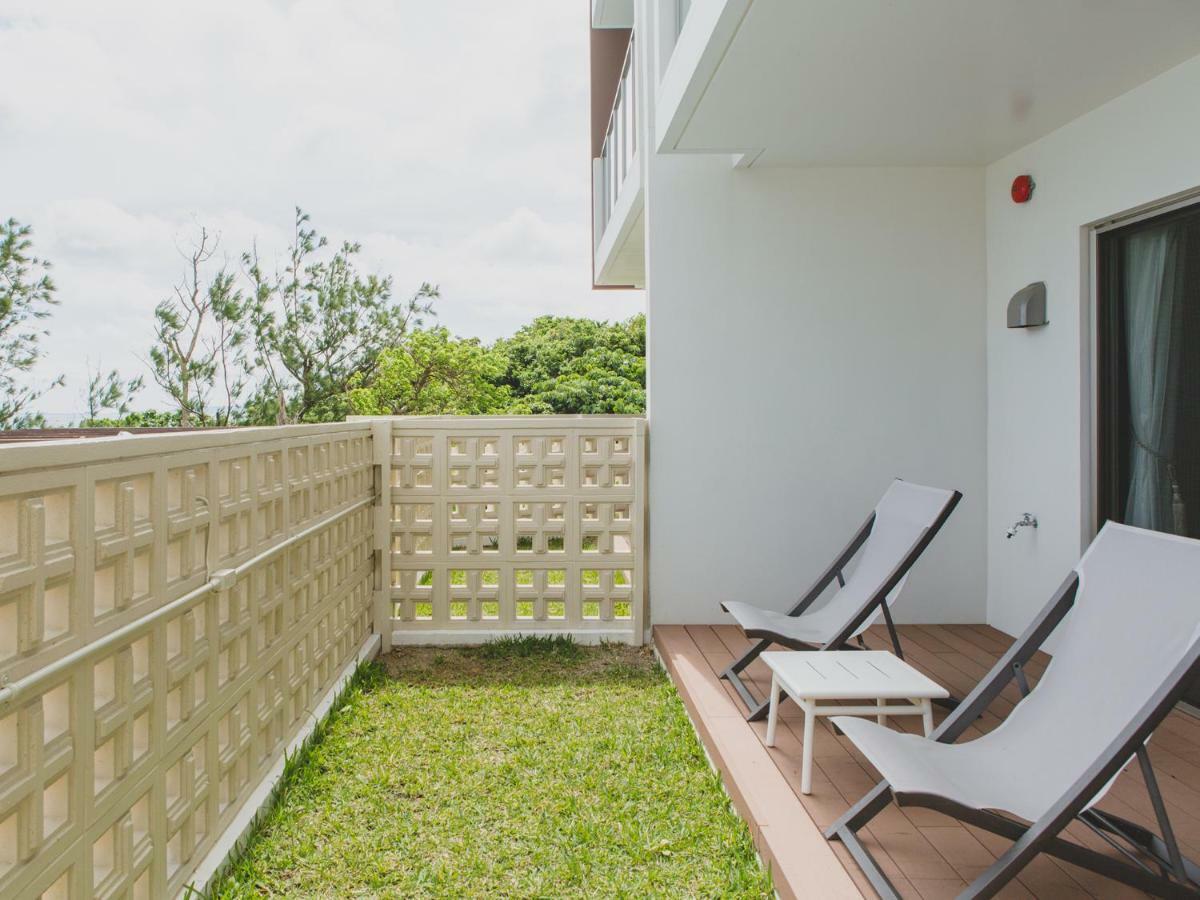 Hideout Okinawa Uruma Eksteriør billede