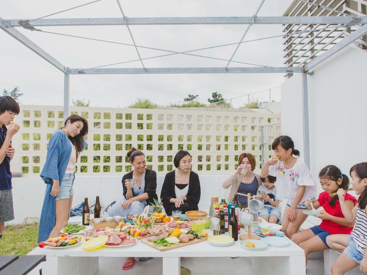 Hideout Okinawa Uruma Eksteriør billede